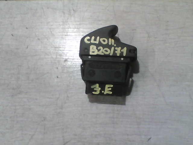 RENAULT CLIO 98-01 Jobb első ablakemelő kapcsoló 1. kép
