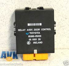 TOYOTA CARINA E 92.04-97.07 RELÉ