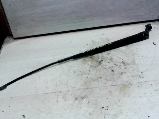 TOYOTA YARIS 99.04-05.09 Ablaktörlő kar jobb első 1. kép