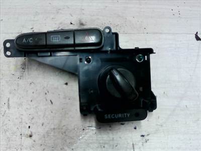 TOYOTA YARIS 99.04-05.09 Egyéb kapcsolók