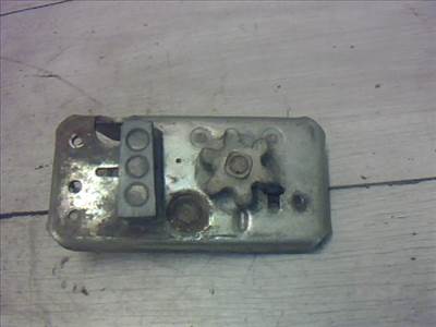 WARTBURG 1,3 Bal hátsó ajtó zárszerkezet mechanikus