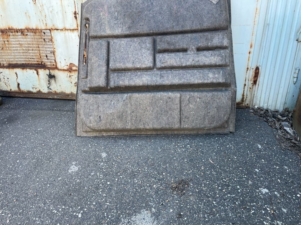  VOLVO V70 Csomagtér Tálca 4. kép