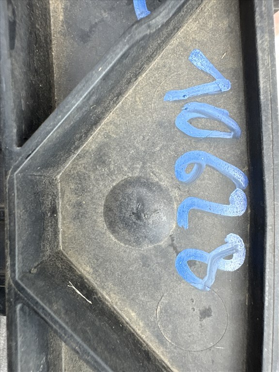 Opel Meriva B 2010-2017 első alsó Lökhárító tartó 13267772 3. kép