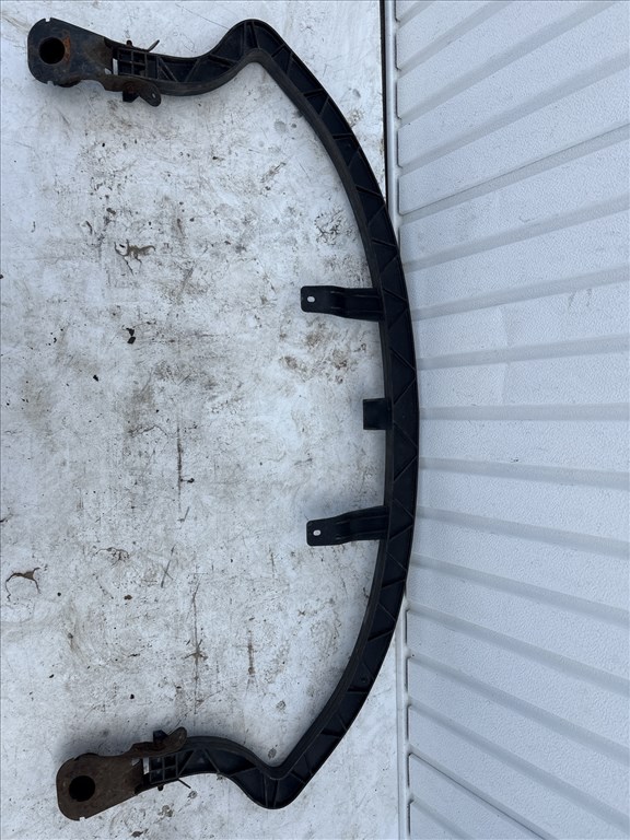 Opel Meriva B 2010-2017 első alsó Lökhárító tartó 13267772 4. kép