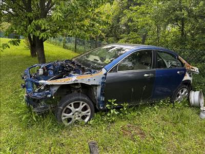 Honda Accord (7th gen) bontásra egyben eladó
