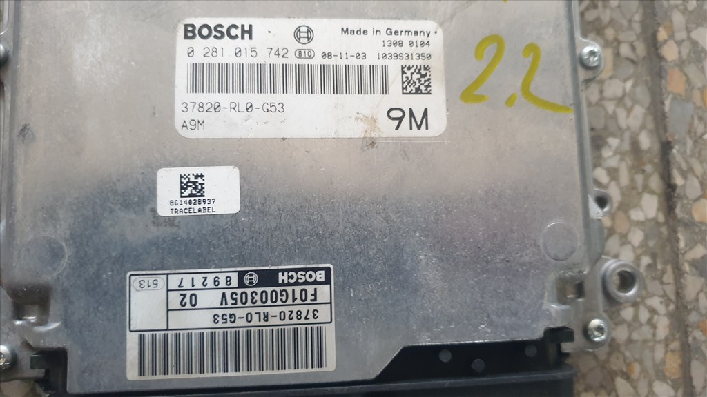 Honda Accord motorvezérlő elektronika  0281015742 2. kép