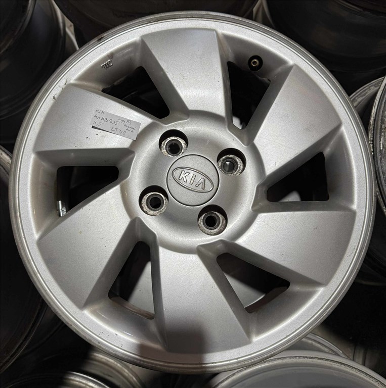 Akciós ár! Kia 4x100 lyukosztású 5,5JJ 15" használt (gyári felni) alufelni 1. kép