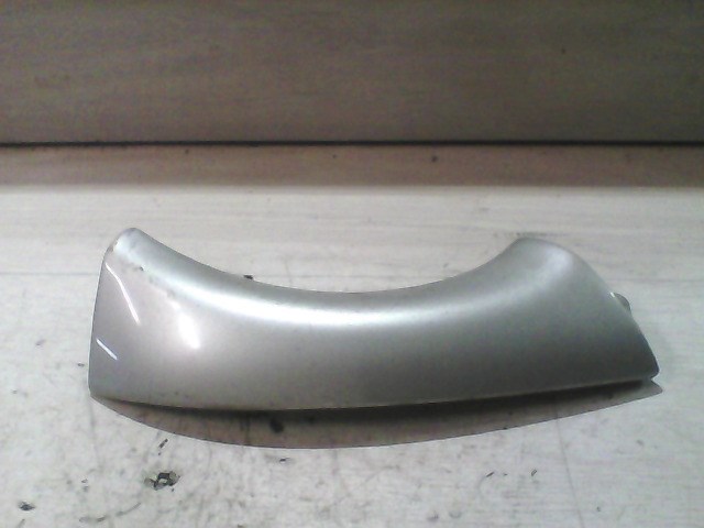 DAEWOO MATIZ 01-05 Jobb fényszóró alatti bajusz díszléc 1. kép