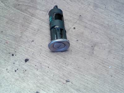 FIAT STILO 01.09-06.12 Jobb első ajtó dugózár