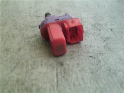 FORD FOCUS 98-04 Féklámpa pedál kapcsoló