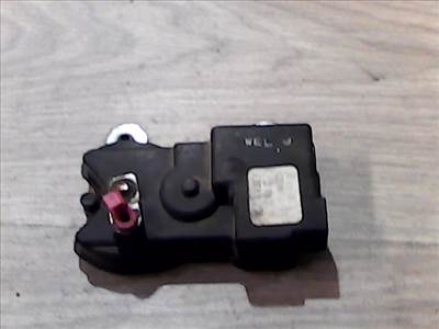 HYUNDAI H1 Jobb első központi zár motor