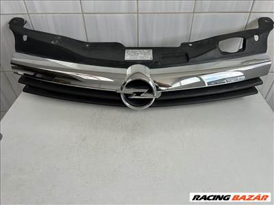 Opel Astra H díszrács (facelift előtti)