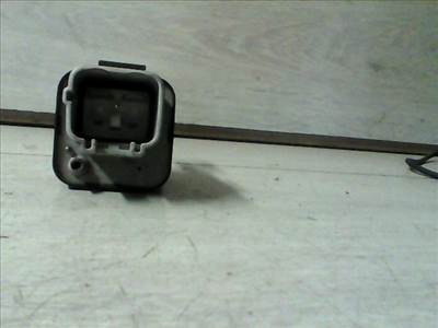 MITSUBISHI CARISMA 95.05-99.07 Üzemanyag szivattyú relé