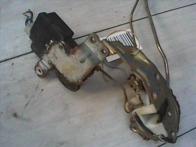 MITSUBISHI LANCER 91-96 Bal első ajtó zárszerkezet központi záras