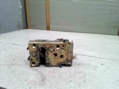 PEUGEOT 309 Bal hátsó ajtó zárszerkezet mechanikus