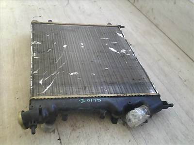 RENAULT CLIO 90-96 Vízhűtő. radiátor sima