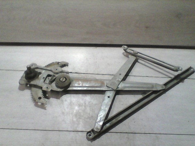 TOYOTA COROLLA E90 87-92 Jobb első ablakemelő szerkezet mechanikus 1. kép