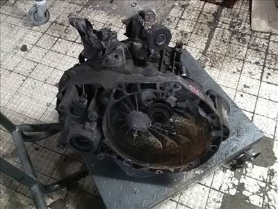 VOLKSWAGEN PASSAT 96.10-00.10 B5 Sebességváltó, dízel manuális