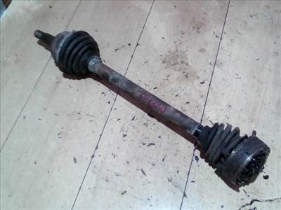 VOLKSWAGEN VENTO Bal első féltengely