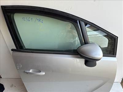12361 Opel Meriva B 2010-2017 első Ajtó   Jobb Ezüst Z176