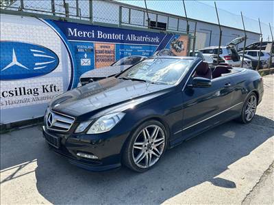 Mercedes E-osztály 250CGI M271 (W207) bontott alkatrészei