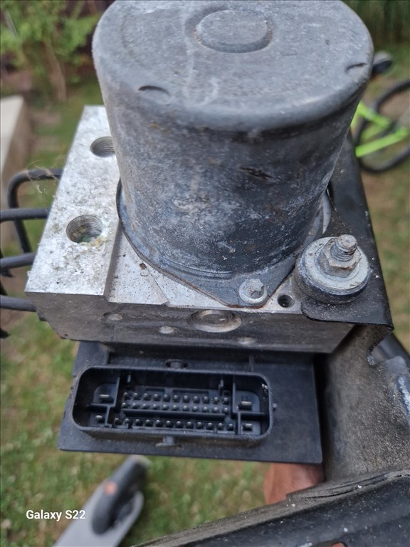 Audi A4 (B6/B7) Abs ABS kocka  8e0910517-8e0614517 1. kép