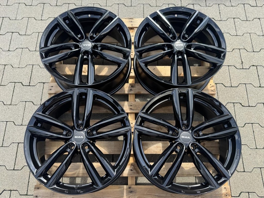 R19 5x112 (66,6) MAK OXFORD 8J ET55 GLOSS BLACK új alufelnik felnik  2. kép