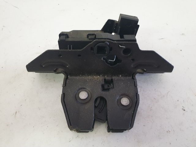 Opel Astra J Csomagtérajtó zárszerkezet 13581023 2. kép