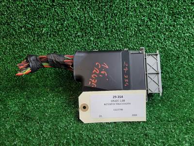 CHEVROLET CRUZE Biztosítéktábla Utastér 13222786