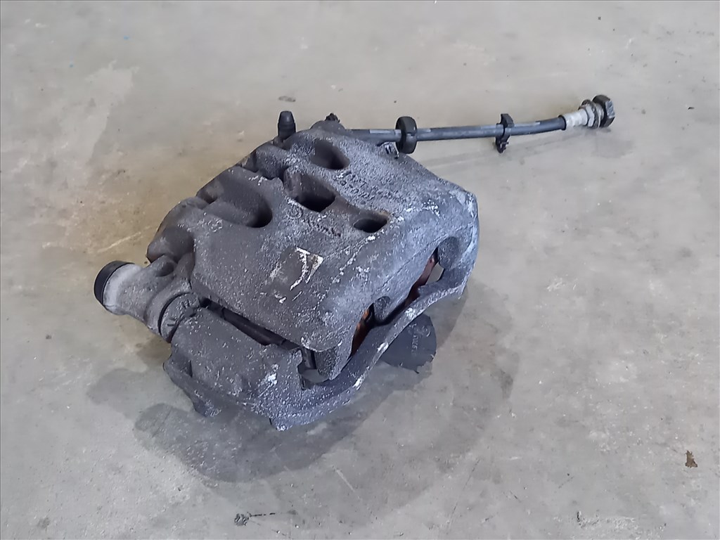 Iveco DAILY 06 3.0 Jobb első fék féknyereg csúszka fékmunkahenger 8051 504120471 3. kép