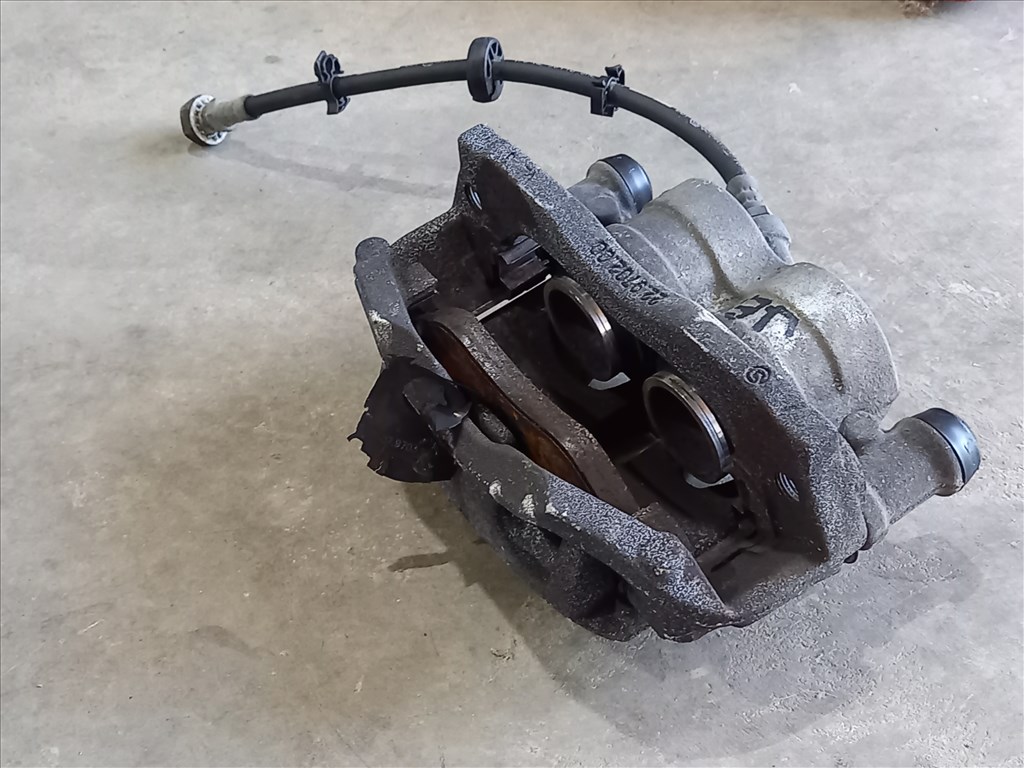 Iveco DAILY 06 3.0 Jobb első fék féknyereg csúszka fékmunkahenger 8051 504120471 5. kép