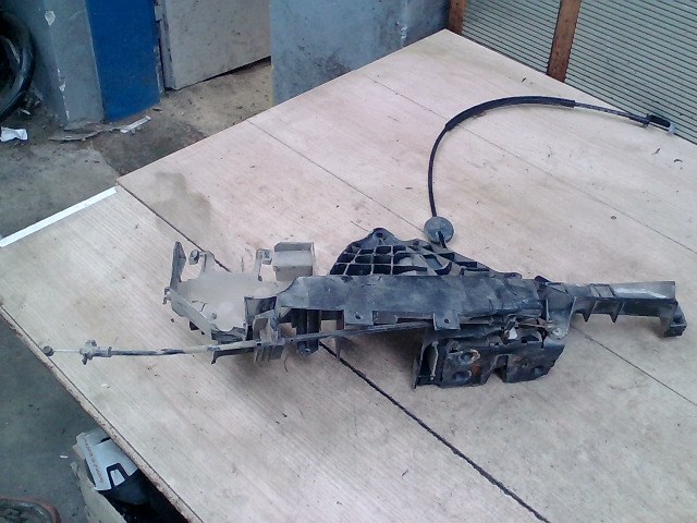 FORD C-MAX 03.06-07.03 Jobb első ajtó zárszerkezet központizáras 1. kép