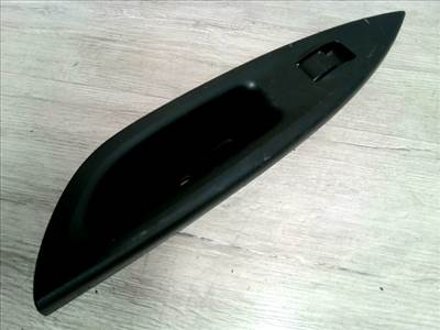 MAZDA 6 02-05 Bal hátsó ablakemelő kapcsoló