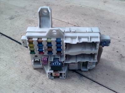 MAZDA 6 02-05 Biztosítéktábla BCM BSI BSM SAM GEM modul Utastér