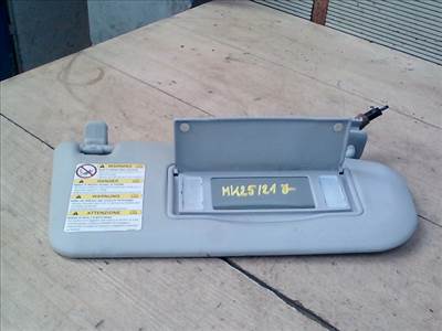 MAZDA 6 02-05 Jobb napellenző
