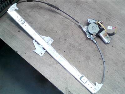MAZDA MPV 99-05 Jobb első ablakemelő szerkezet elektromos