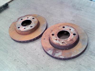 NISSAN ALMERA 00-03 Első pár féktárcsa