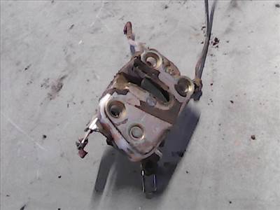 OPEL CAMPO 92-97 Bal első ajtó zárszerkezet mechanikus