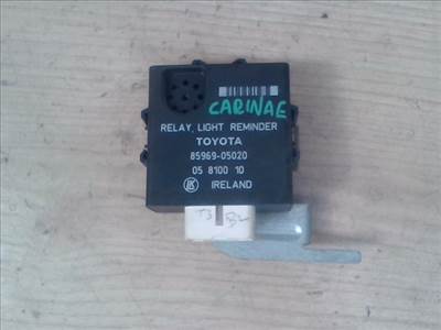 TOYOTA CARINA E 92.04-97.07 Relé