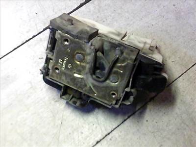 VOLKSWAGEN VENTO Jobb hátsó ajtó zárszerkezet központi záras