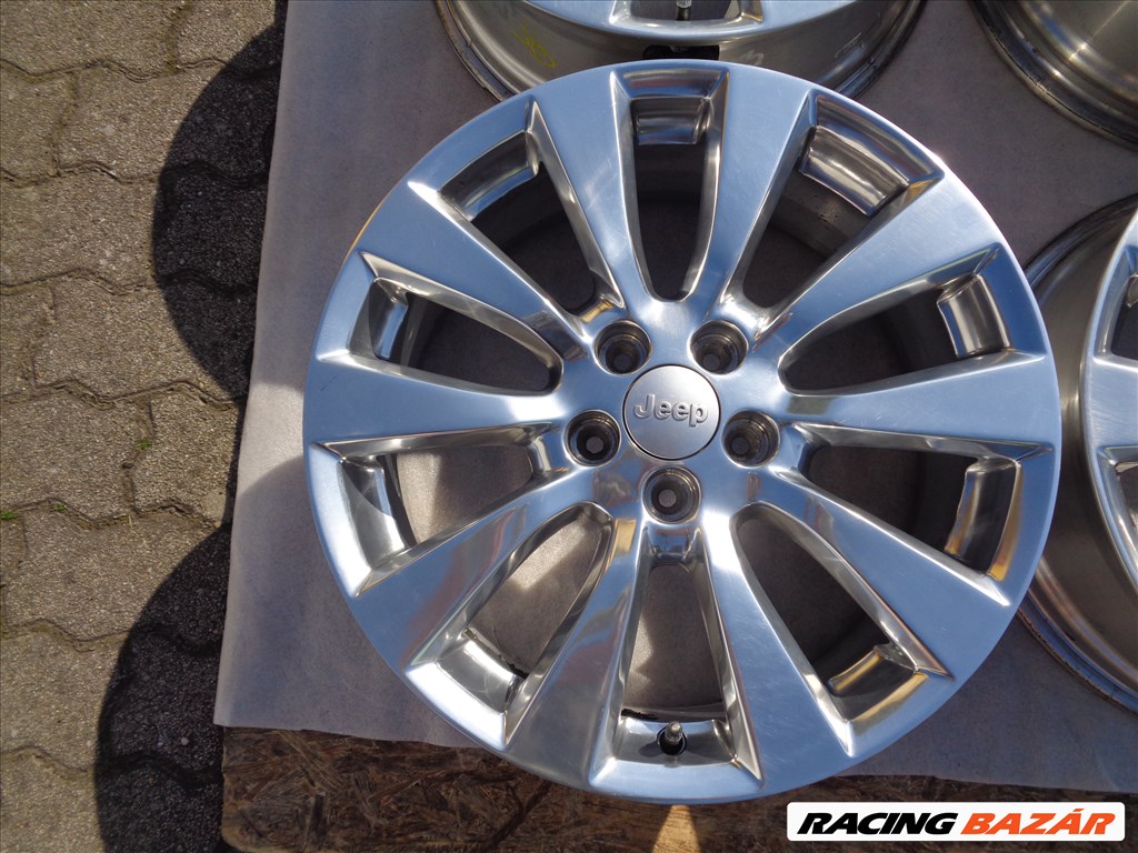 Jeep Gyári alufelni 18-as, 5×110-es osztó szenzorral újszerűen eladó 3. kép