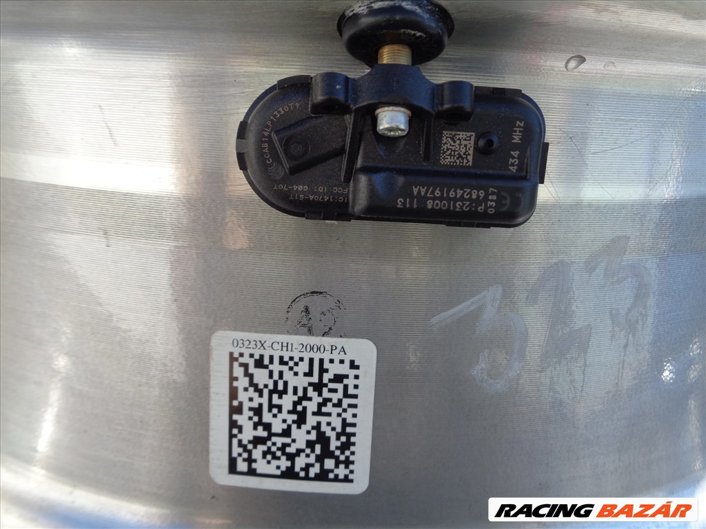 Jeep Gyári alufelni 18-as, 5×110-es osztó szenzorral újszerűen eladó 9. kép