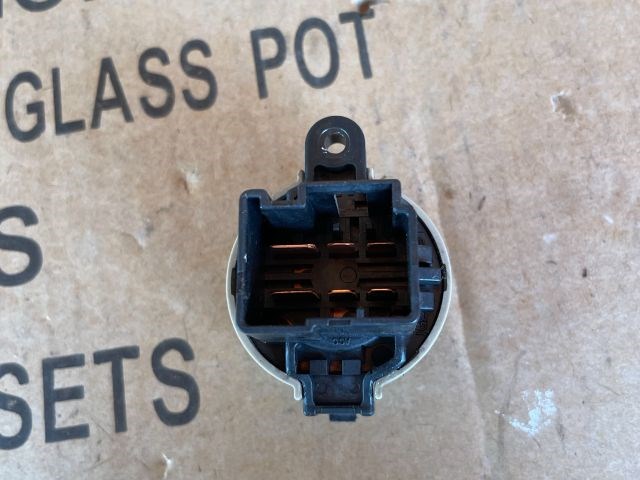 Mazda MPV (LW) MAZDA MPV Gyújtáskapcsoló Elektronika 3. kép