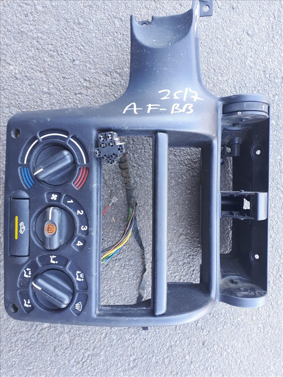 Opel Astra F 1998 ,4 fokozatú fűtéskapcsoló kerettel csatlakozóval  1. kép