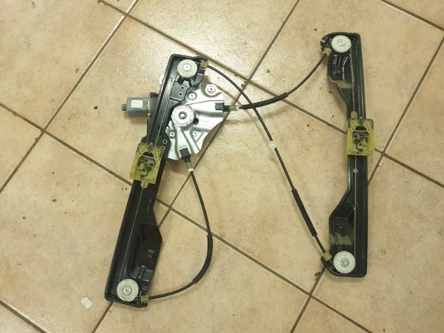 Opel Zafira C Bal első ablakemelő  13260137 1. kép