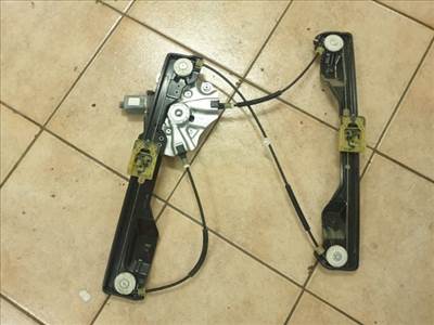 Opel Zafira C Bal első ablakemelő  13260137