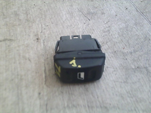 CITROEN XSARA PICASSO -04 Jobb első ablakemelő kapcsoló 1. kép