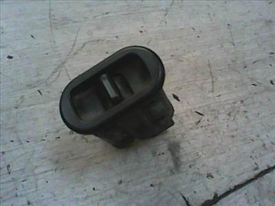 DAEWOO NEXIA Jobb első ablakemelő kapcsoló