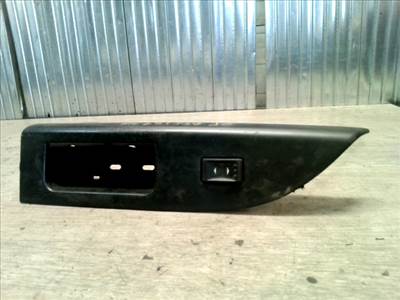 FORD MONDEO 01-07 Jobb első ablakemelő kapcsoló