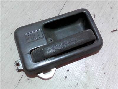 MARUTI 800 Bal hátsó belső kilincs